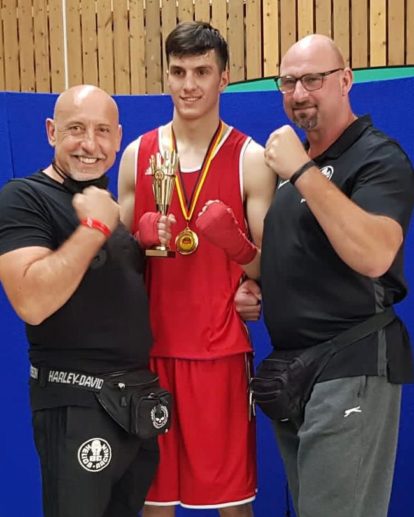 Ilias Hankarov vom BC Helios Aachen ist Deutscher Meister 2021 im Jugend-Cruisergewicht (-86 kg)