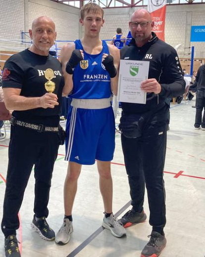 Jan Rössner vom BC-Helios Aachen holt den Meistertitel im Mittelgewicht (75 kg)