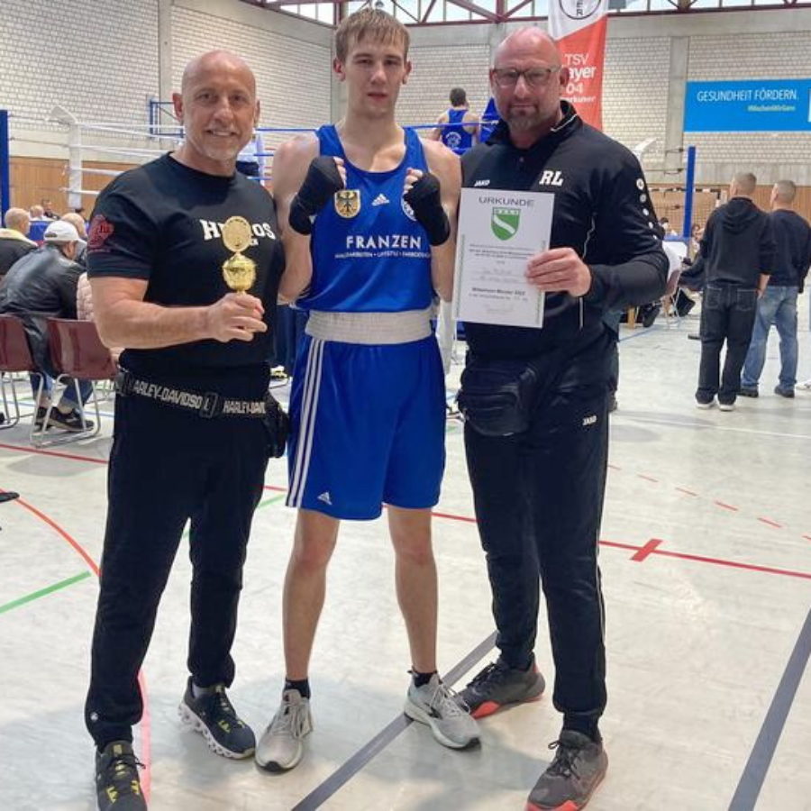 Jan Rössner vom BC-Helios Aachen holt den Meistertitel im Mittelgewicht (75 kg)